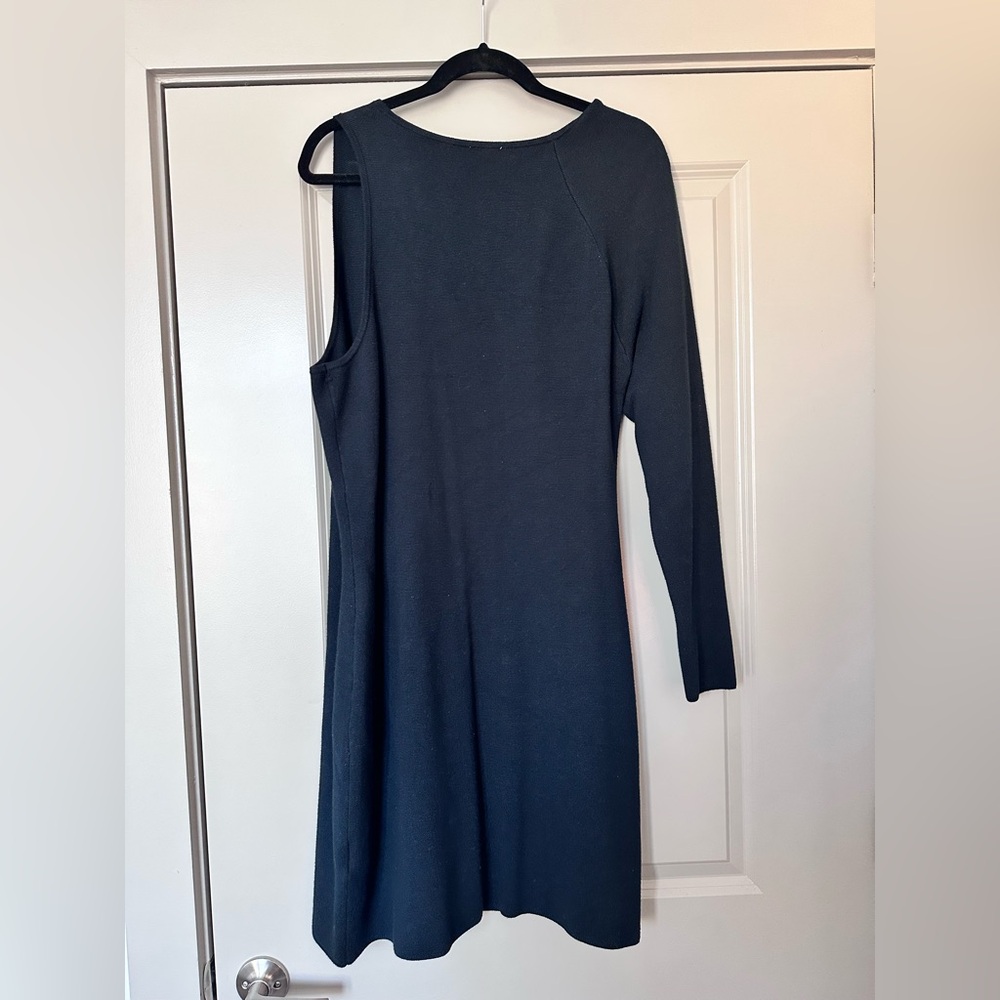 Abercrombie & Fitch | Long-Sleeve One-Shoulder Mini Sweater Dress | Black | XXL - Picture 6 of 6